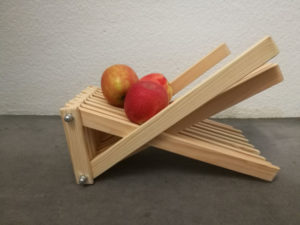Schnelle Gedanken rund um das Thema Holz münden in kleine Geschenke wie die Obstschale Obstschale aus Leisten